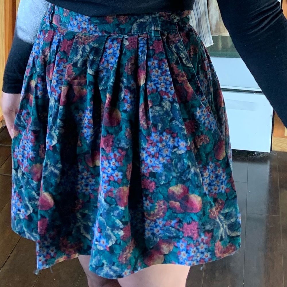 Corduroy Pleated Floral Skirt